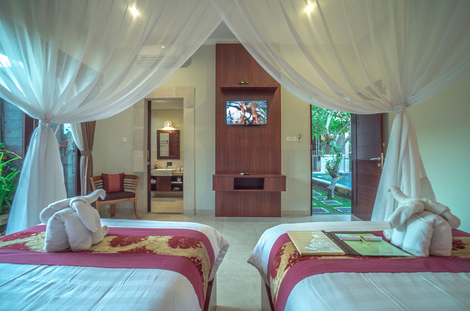 3 Bedroom Villa Reference: Three Bedrooms Villa With Private Pool